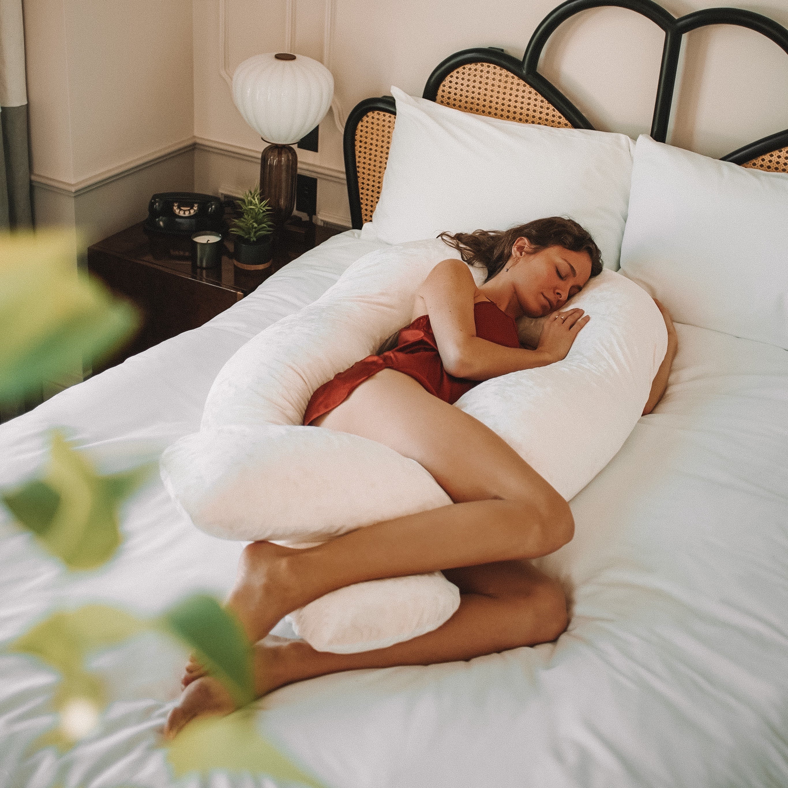 Yana Sleep Organic Full Body Pillow